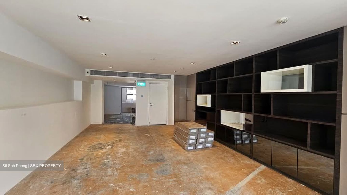 Emerald Hill Road (D9), Office #602998841